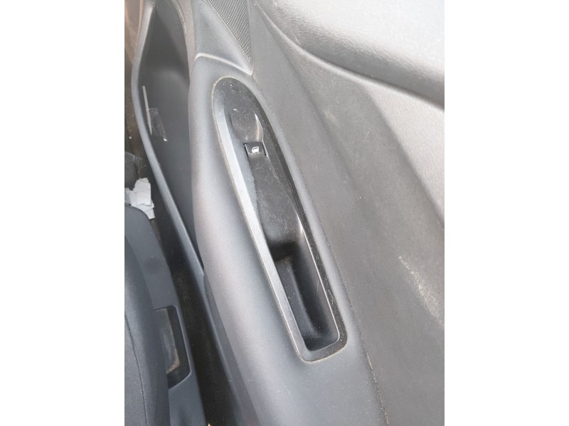 Recambio de mando elevalunas delantero derecho para citroën c4 ii (nc_) 1.6 hdi 90 referencia OEM IAM   
							