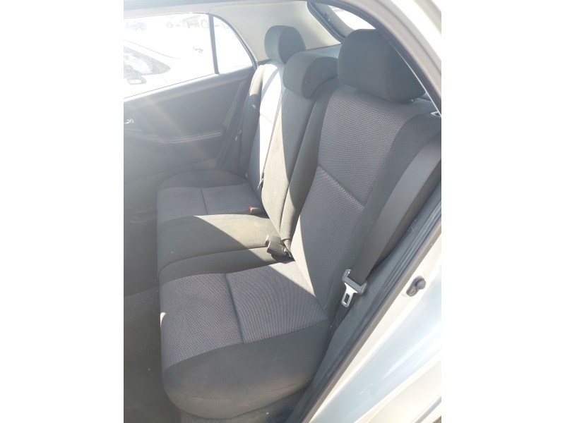 Recambio de asientos traseros para toyota corolla (_e12_) 1.6 vvt-i (zze121_) referencia OEM IAM   
							
