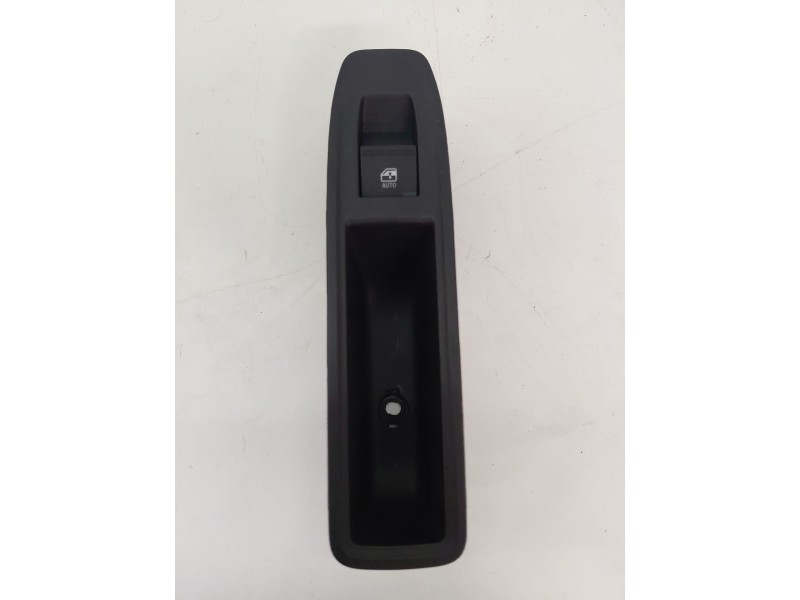 Recambio de mando elevalunas trasero izquierdo para dacia duster (pym/pyn) duster referencia OEM IAM 254218388R  
							