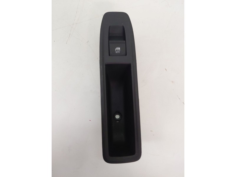 Recambio de mando elevalunas trasero derecho para dacia duster (pym/pyn) duster referencia OEM IAM 254218388R  