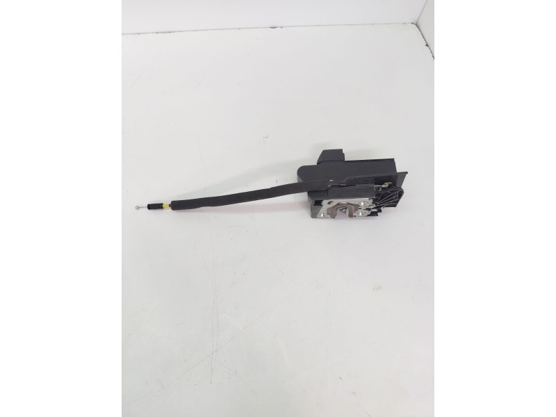 Recambio de cerradura puerta trasera derecha para dacia duster (pym/pyn) duster referencia OEM IAM 825022783R  
							