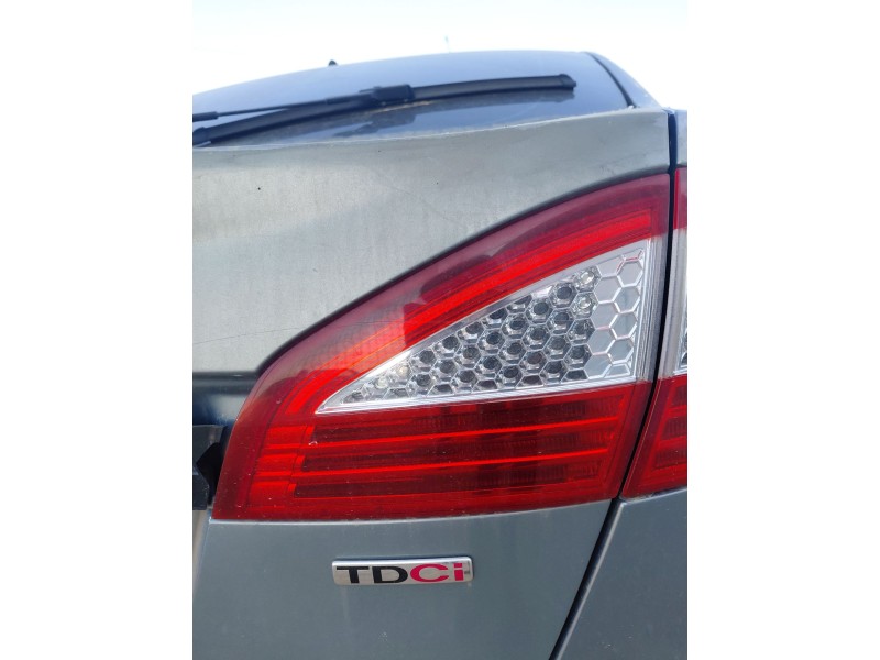 Recambio de piloto trasero derecho interior para ford mondeo iv (ba7) 1.8 tdci referencia OEM IAM   
							