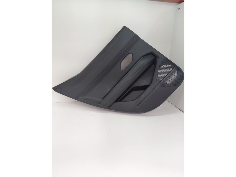 Recambio de guarnecido puerta trasera izquierda para dacia duster (pym/pyn) duster referencia OEM IAM   