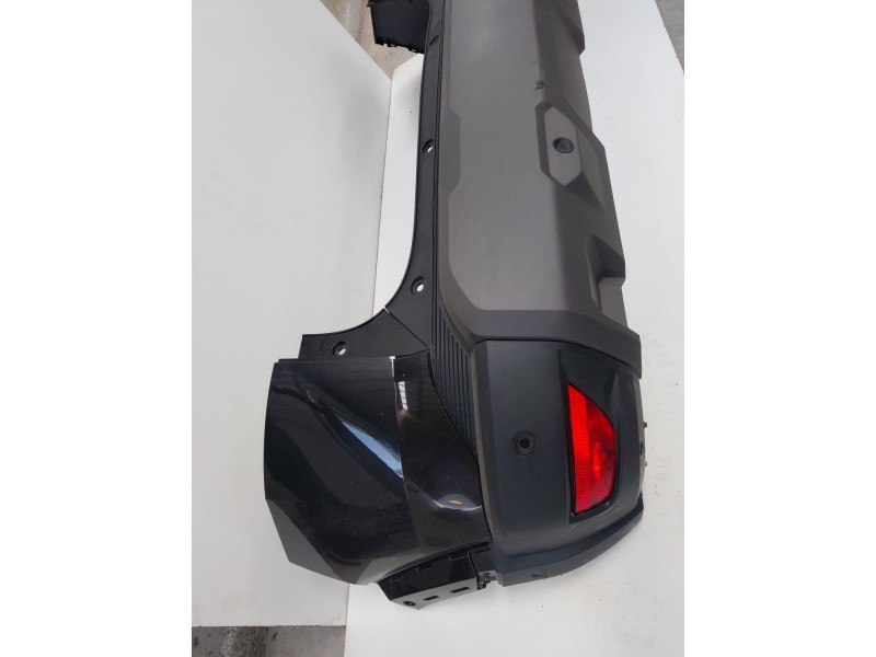 Recambio de paragolpes trasero para dacia duster (pym/pyn) duster referencia OEM IAM   