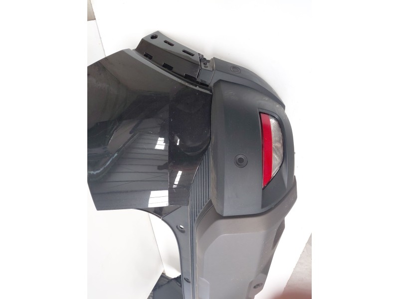 Recambio de paragolpes trasero para dacia duster (pym/pyn) duster referencia OEM IAM   