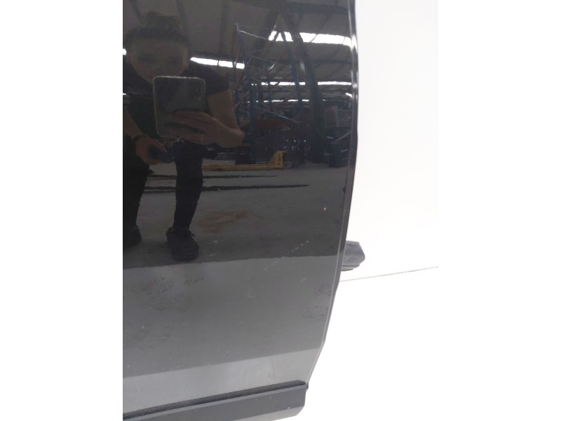 Recambio de puerta trasera derecha para dacia duster (pym/pyn) duster referencia OEM IAM   