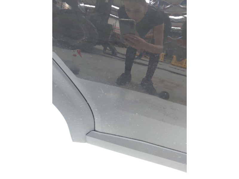 Recambio de puerta trasera derecha para dacia duster (pym/pyn) duster referencia OEM IAM   