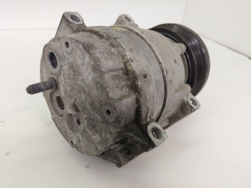 Recambio de compresor aire acondicionado para chevrolet epica 2.0 diesel cat referencia OEM IAM 715113  
							