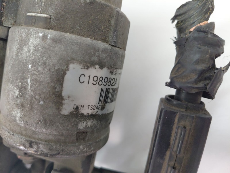 Recambio de motor arranque para toyota verso active referencia OEM IAM c198982A  
							