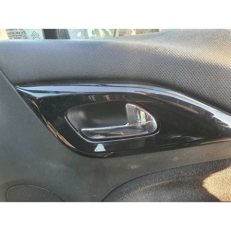 Recambio de maneta interior delantera derecha para citroen ds3 1.6 hdi fap referencia OEM IAM   