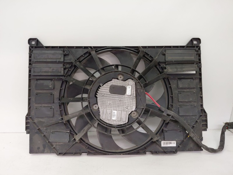 Recambio de electroventilador radiador aire acondicionado para jaguar i-pace (x590) ev400 awd referencia OEM IAM J9D3-8C607-AC  
							