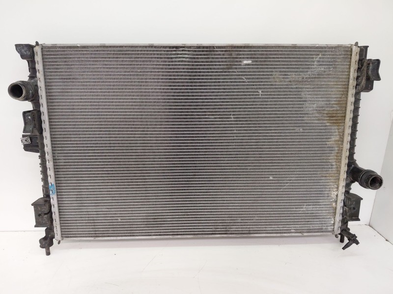 Recambio de radiador agua para citroën c4 cactus 1.2 12v e-thp / puretech referencia OEM IAM 9811401480  