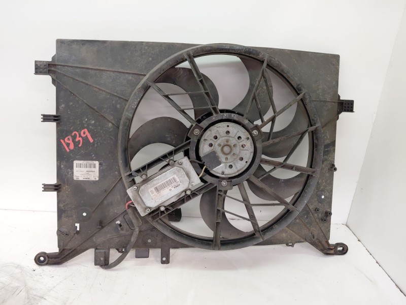 Recambio de electroventilador para volvo s60 i (384) 2.4 d referencia OEM IAM 0130303947 30645148 