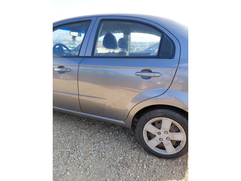Recambio de puerta trasera izquierda para chevrolet aveo / kalos sedán (t250, t255) 1.4 referencia OEM IAM   
							