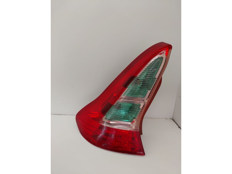Recambio de piloto trasero izquierdo para citroën c4 coupe 1.4 16v referencia OEM IAM 9646801777  
							
