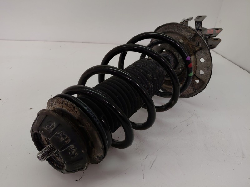 Recambio de amortiguador delantero izquierdo para dacia duster (pym/pyn) duster referencia OEM IAM 543028378R  
							