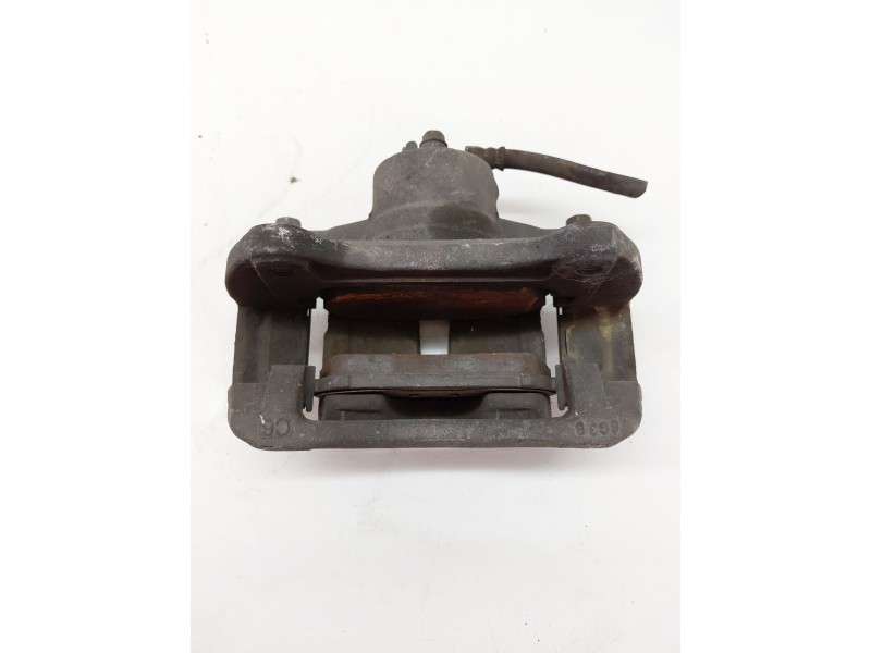 Recambio de pinza freno delantera derecha para kia cee´d 1.6 crdi 136 cv referencia OEM IAM   