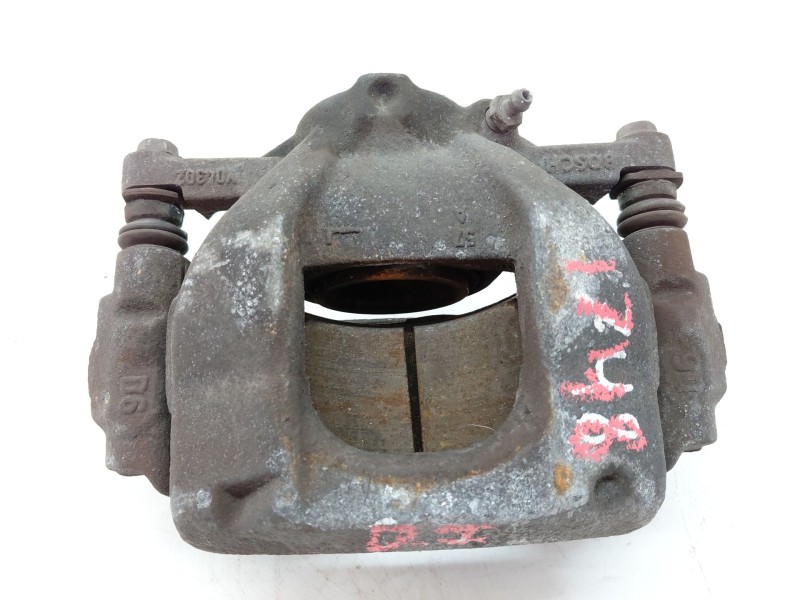 Recambio de pinza freno delantera izquierda para toyota auris 2.0 d-4d 126 cv referencia OEM IAM Y04304  
							