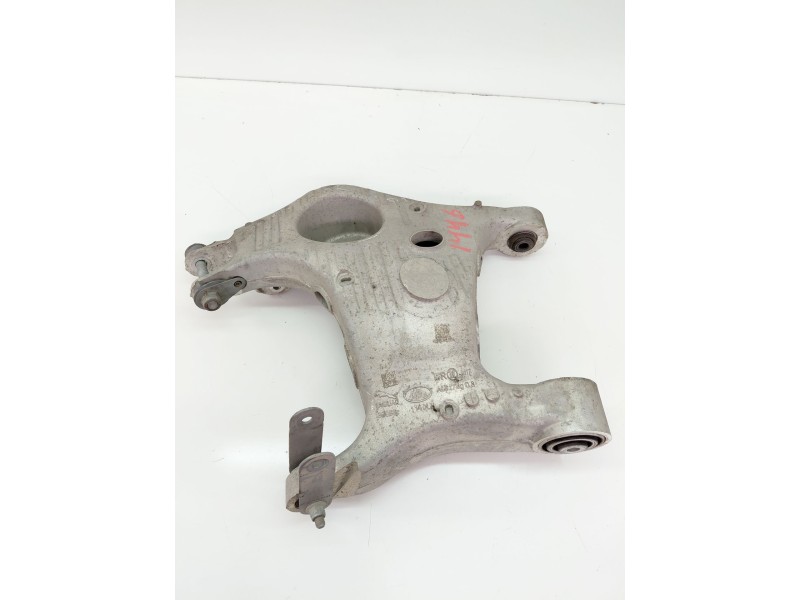 Recambio de brazo suspension superior trasero izquierdo para jaguar i-pace se referencia OEM IAM J9D35B531AB  