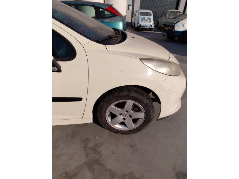 Recambio de aleta delantera derecha para peugeot 207 sw (wk_) 1.4 16v referencia OEM IAM   