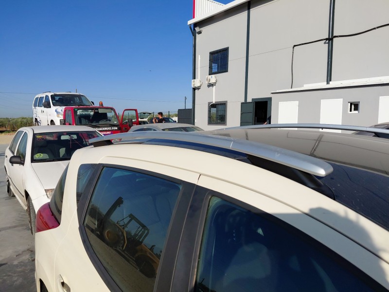 Recambio de barras techo para peugeot 207 sw (wk_) 1.4 16v referencia OEM IAM   