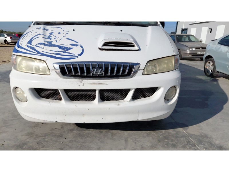 Recambio de paragolpes delantero para hyundai h-1 furgoneta (a1) 2.5 td referencia OEM IAM   
							