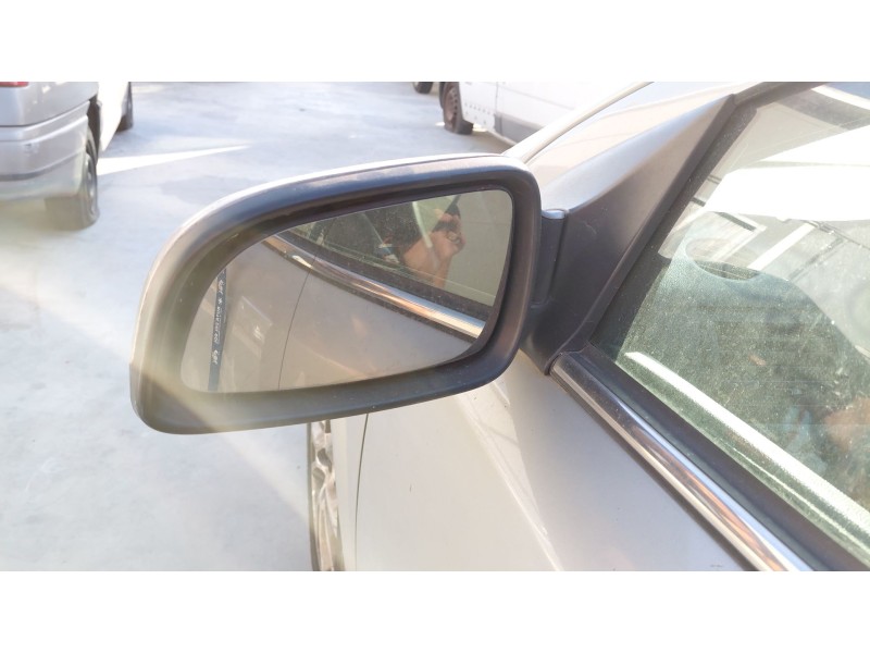 Recambio de retrovisor izquierdo para opel astra h gtc (a04) 1.7 cdti (l08) referencia OEM IAM   