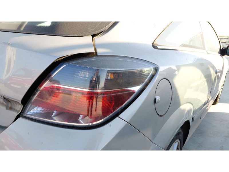 Recambio de piloto trasero derecho para opel astra h gtc (a04) 1.7 cdti (l08) referencia OEM IAM   
							
