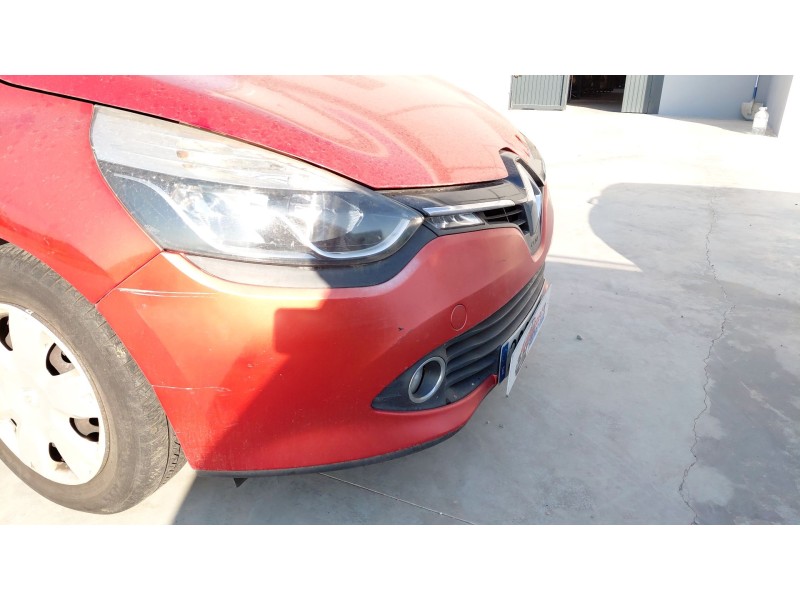 Recambio de paragolpes delantero para renault clio iv (bh_) 0.9 tce 90 referencia OEM IAM   
							