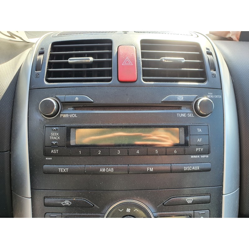 Recambio de sistema audio / radio cd para toyota auris 2.0 d-4d cat referencia OEM IAM   