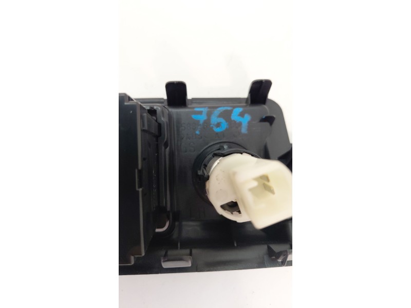 Recambio de modulo electronico para lexus gs 450h referencia OEM IAM 5882630150  
							
