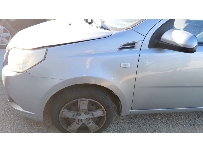 Recambio de aleta delantera izquierda para chevrolet aveo / kalos hatchback (t250, t255) 1.4 referencia OEM IAM   