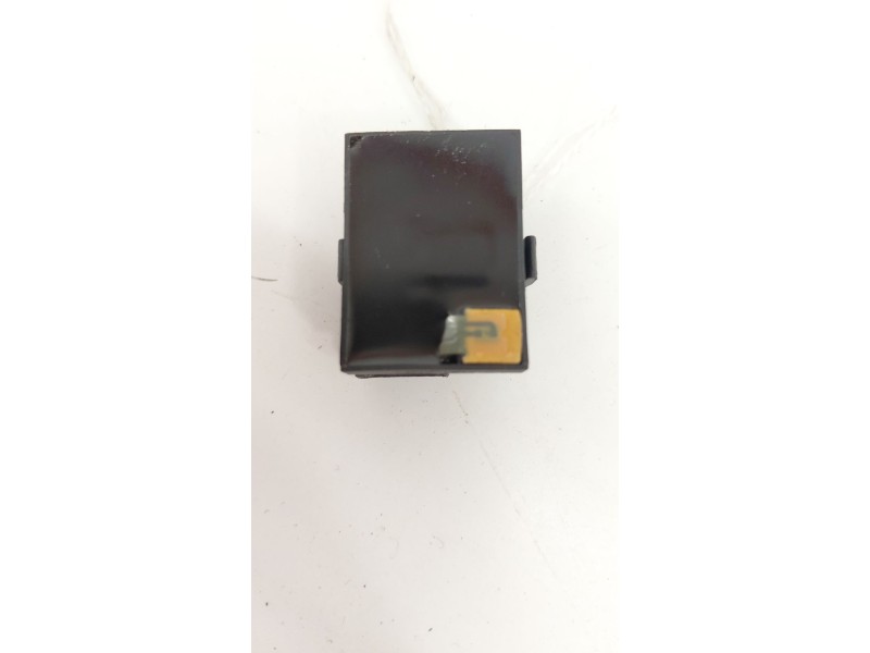 Recambio de sensor para jaguar i-pace se referencia OEM IAM BJ3218D693BA  
							