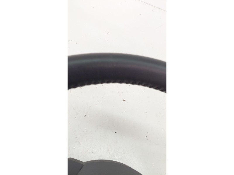 Recambio de volante sin airbag para toyota yaris iv 1.5 hybrid 116 cv referencia OEM IAM 45100K0140  
							