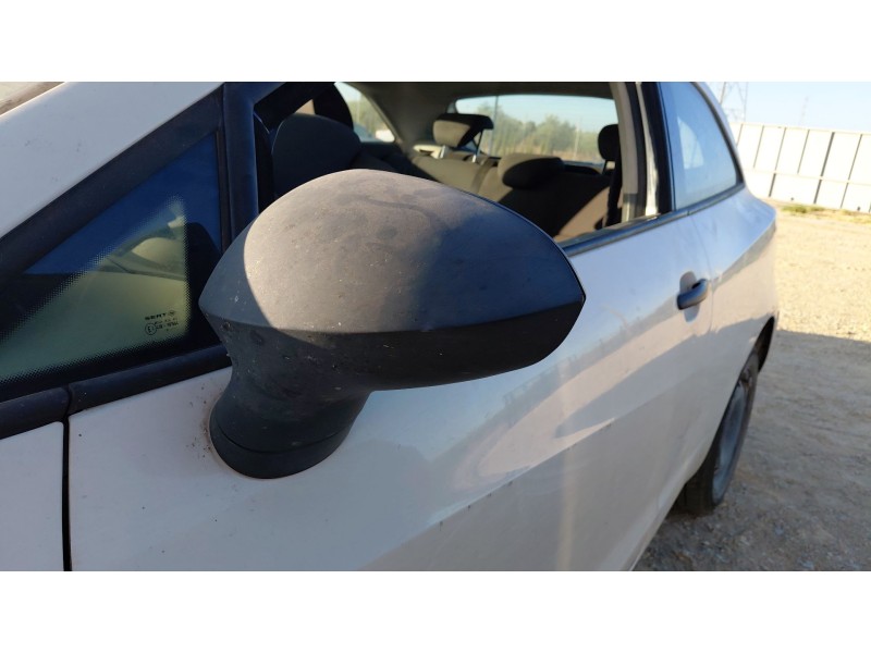 Recambio de retrovisor izquierdo para seat ibiza iv sc (6j1, 6p5) 1.2 tdi referencia OEM IAM   
							