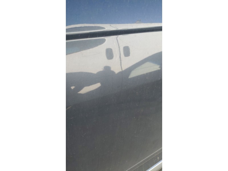 Recambio de puerta delantera izquierda para ssangyong rodius i 2.7 xdi 4wd referencia OEM IAM   