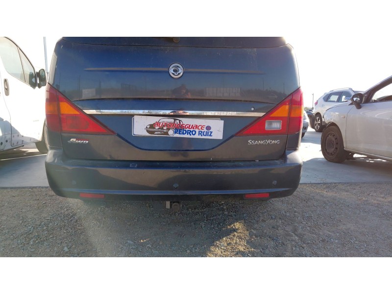 Recambio de paragolpes trasero para ssangyong rodius i 2.7 xdi 4wd referencia OEM IAM   