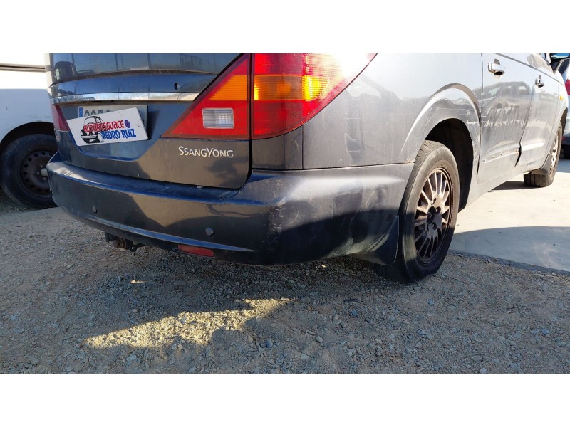 Recambio de paragolpes trasero para ssangyong rodius i 2.7 xdi 4wd referencia OEM IAM   