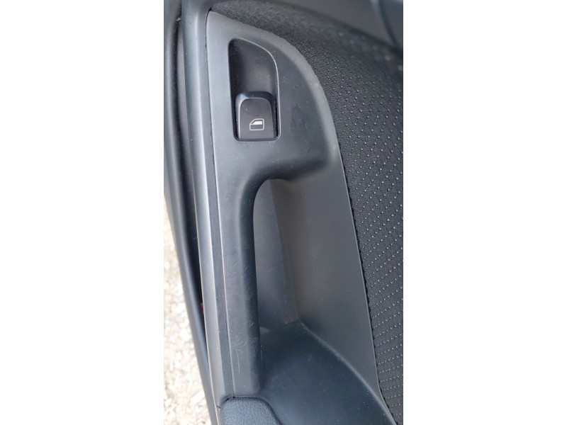 Recambio de mando elevalunas delantero derecho para audi a5 (8t3) 2.7 tdi referencia OEM IAM   
							