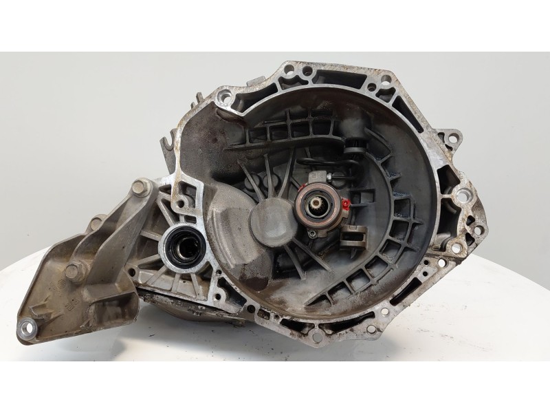 Recambio de caja cambios para opel astra j (p10) 1.6 (68) referencia OEM IAM 55565177  
							