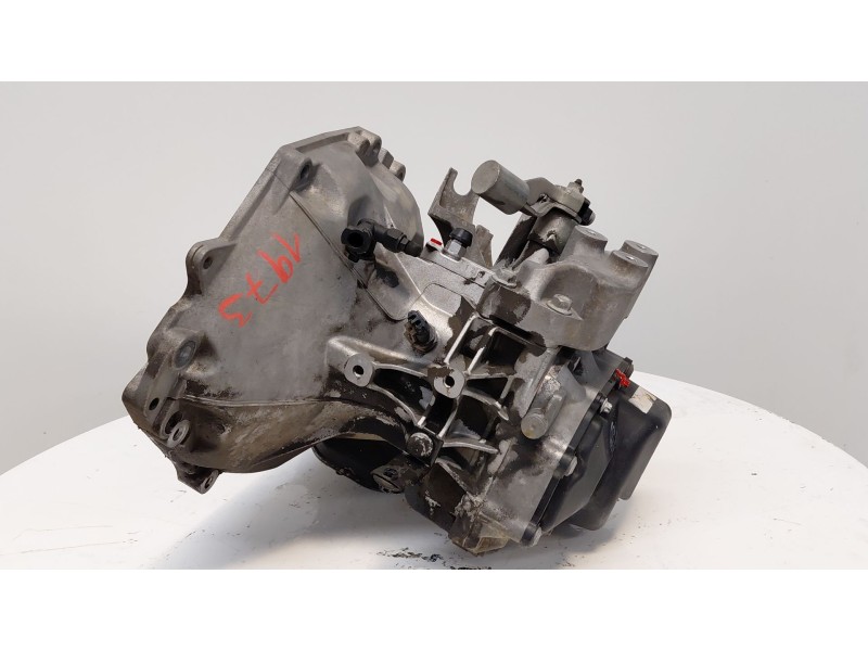 Recambio de caja cambios para opel astra j (p10) 1.6 (68) referencia OEM IAM 55565177  
							