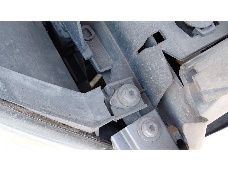 Recambio de faro derecho para mercedes-benz clase a (w169) a 150 (169.031, 169.331) referencia OEM IAM   
							