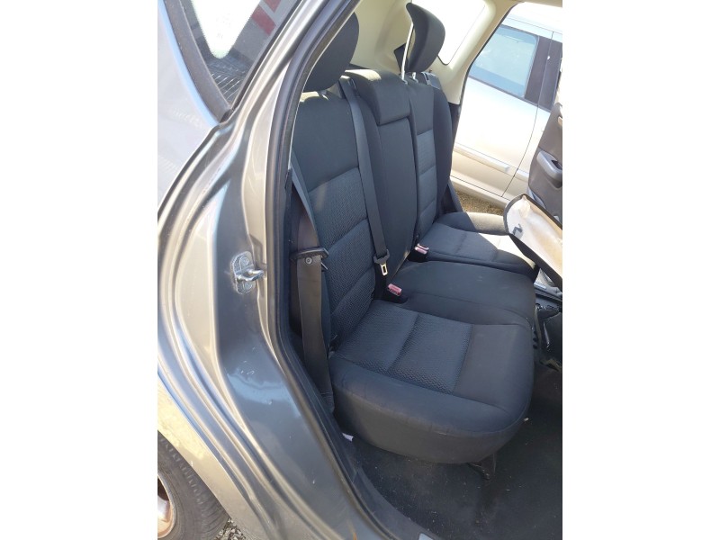 Recambio de asientos traseros para mercedes-benz clase a (w169) a 150 (169.031, 169.331) referencia OEM IAM   