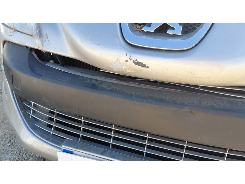 Recambio de paragolpes delantero para peugeot 308 sw i (4e_, 4h_) 1.6 hdi referencia OEM IAM   
							