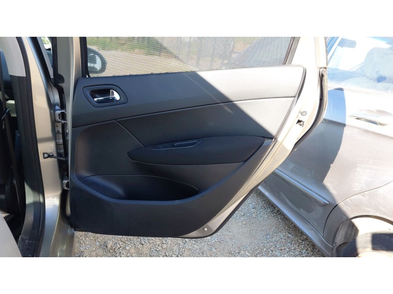 Recambio de guarnecido puerta trasera derecha para peugeot 308 sw i (4e_, 4h_) 1.6 hdi referencia OEM IAM   
