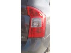 Recambio de piloto trasero derecho para kia carens iii monospace (un) 2.0 crdi 140 referencia OEM IAM   