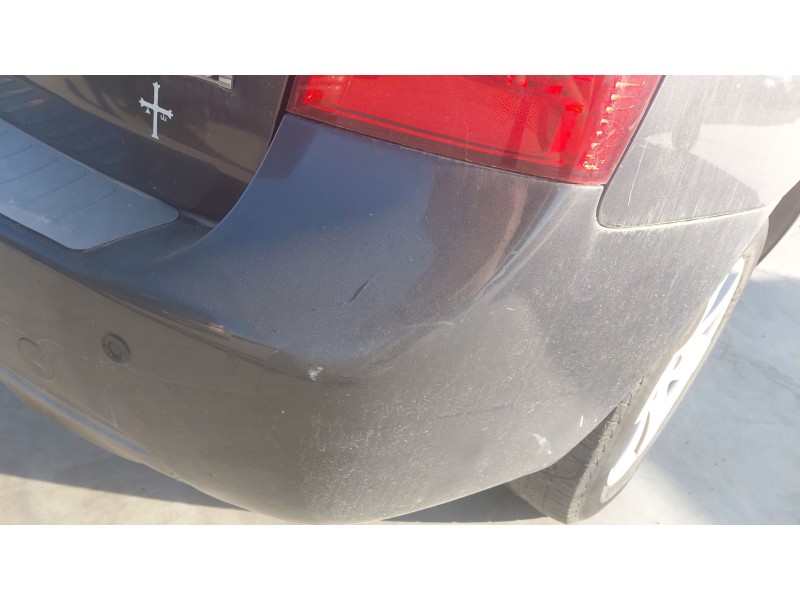 Recambio de paragolpes trasero para kia carens iii monospace (un) 2.0 crdi 140 referencia OEM IAM   
							