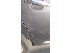 Recambio de puerta trasera derecha para kia carens iii monospace (un) 2.0 crdi 140 referencia OEM IAM    2