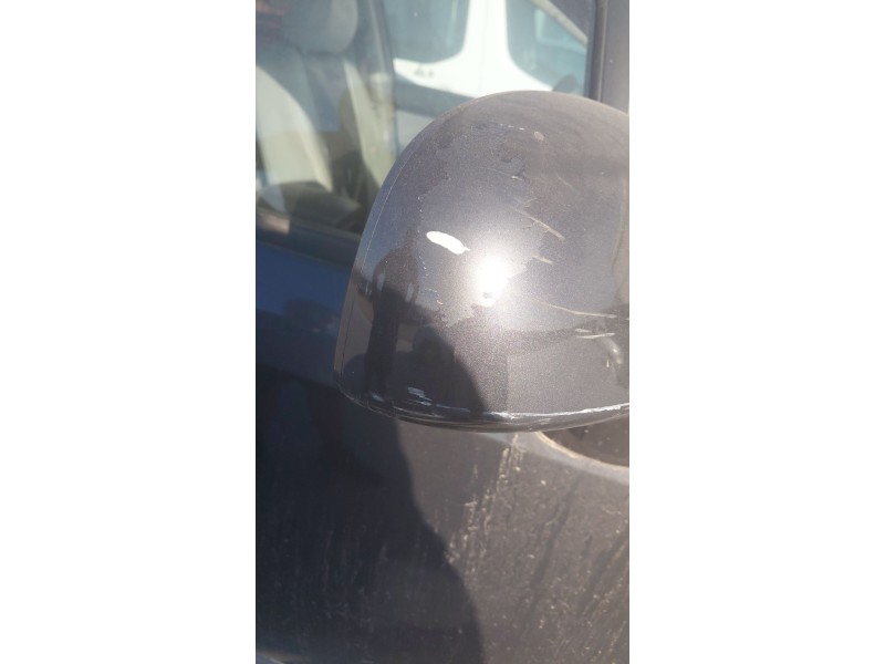 Recambio de retrovisor derecho para kia carens iii monospace (un) 2.0 crdi 140 referencia OEM IAM   