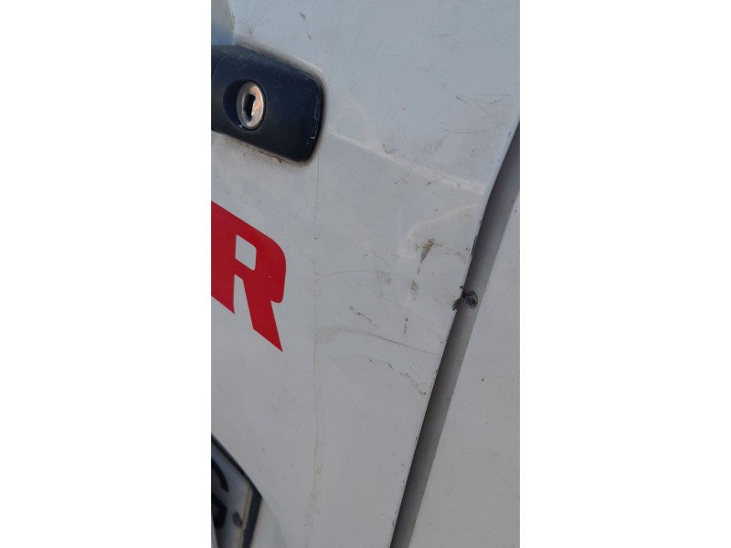 Recambio de porton trasero izquierdo para peugeot partner tepee 1.6 hdi / bluehdi 75 referencia OEM IAM   